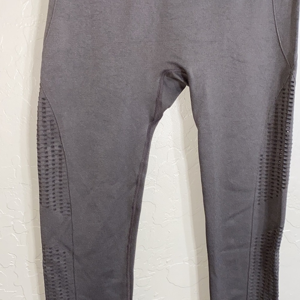 Squat wolf seemless leggings - Picture 3 of 7